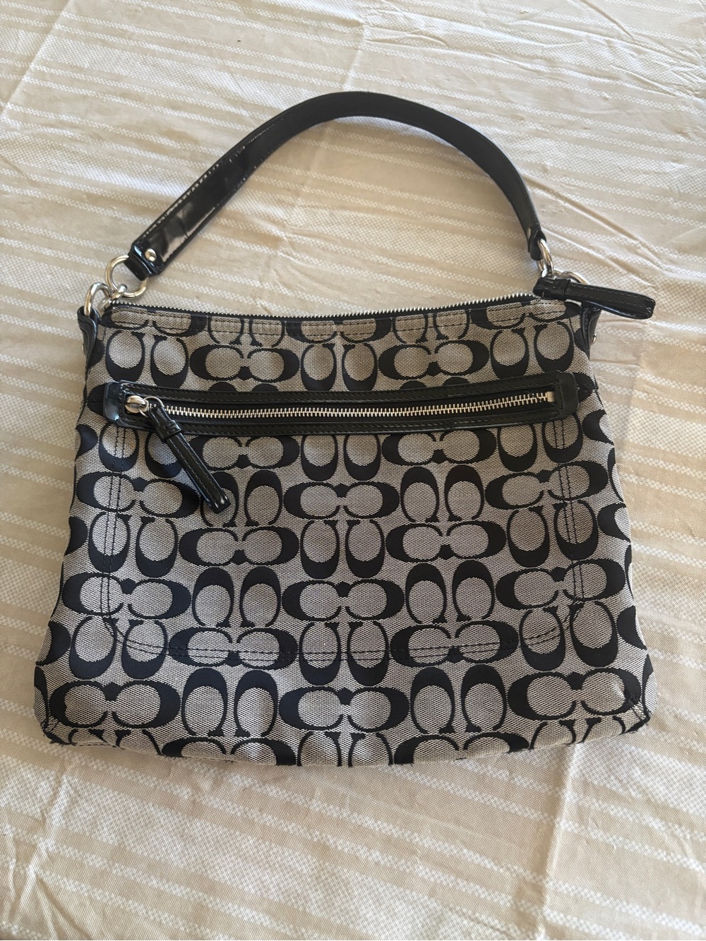 Coach Signature C Canvas Crossbody Bag Black Gray Zip Pocket